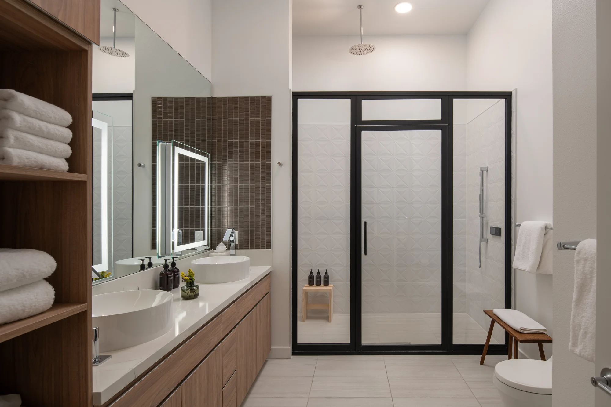 Bath in the Two Bedroom Penthouse at Ariva Serviced Residences