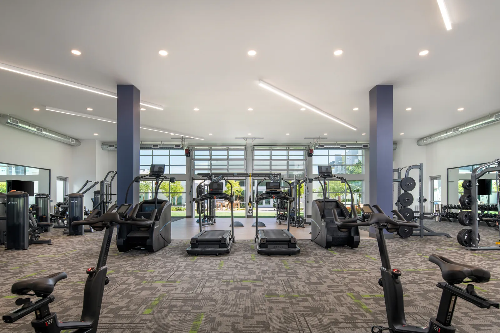 Fitness equipment in the Ariva wellness center